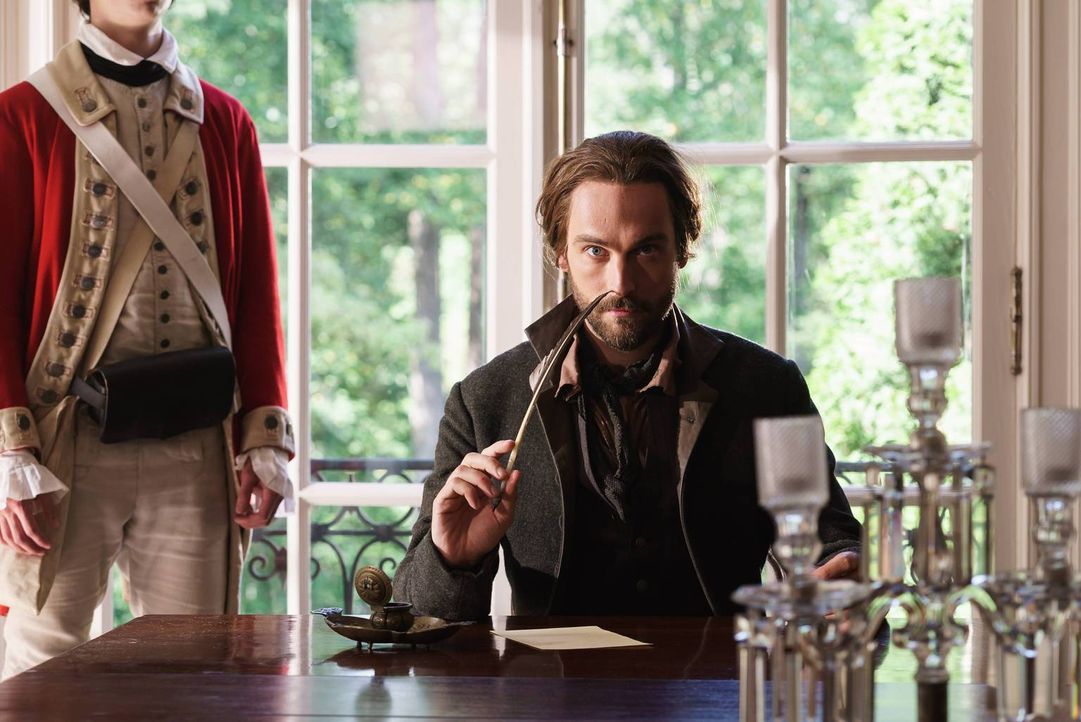 Nach und nach wird Crane (Tom Mison) bewusst, worauf der Flüstergeist aus ist - auf Geheimnisse ... - Bildquelle: 2015-2016 Fox and its related entities.  All rights reserved.