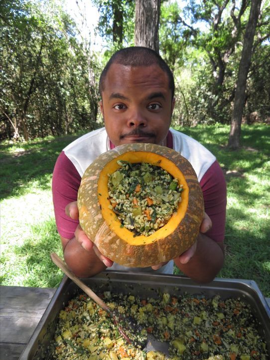 Roger Mooking - Bildquelle: 2017, Television Food Network, G.P. All Rights Reserved.