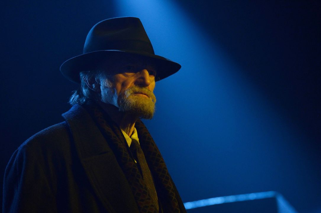 Wird es Abraham (David Bradley) dieses Mal wirklich gelingen, den Master zur Strecke zu bringen? - Bildquelle: 2014 Fox and its related entities. All rights reserved.