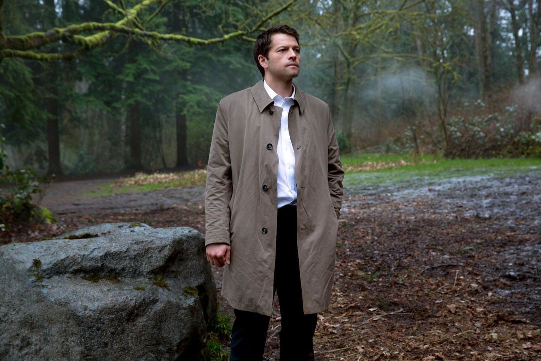 Als Castiel (Misha Collins) einen von Metatrons Engeln gefangen nimmt, braucht er die Hilfe der Winchesters ... - Bildquelle: 2013 Warner Brothers