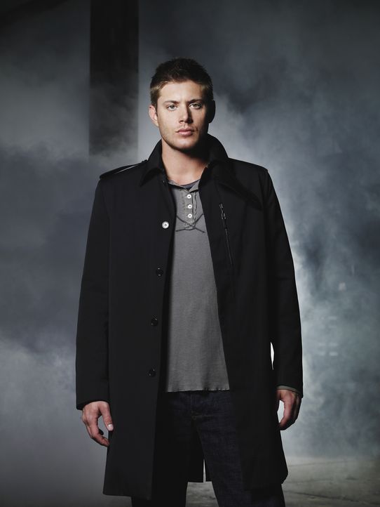 (2. Staffel) - Versucht mysteriösen Ereignissen auf die Spur zu kommen: Dean (Jensen Ackles) ... - Bildquelle: Warner Bros. Television