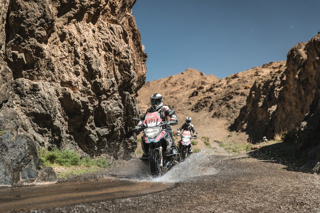 Für Enduro-Fans ist die GS Trophy ein absolutes Highlight. Alle zwei Jahre dreht sich bei der anspruchsvollen Offroad-Challenge alles um die Frage:...