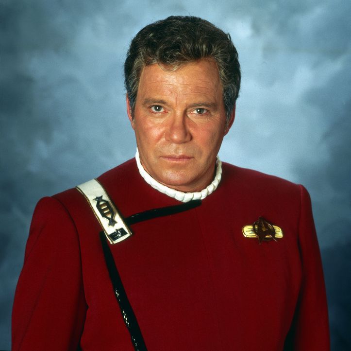James T. Kirk (William Shatner), der Kapitän der Enterprise, wird das Opfer eines Komplotts ... - Bildquelle: Paramount Pictures
