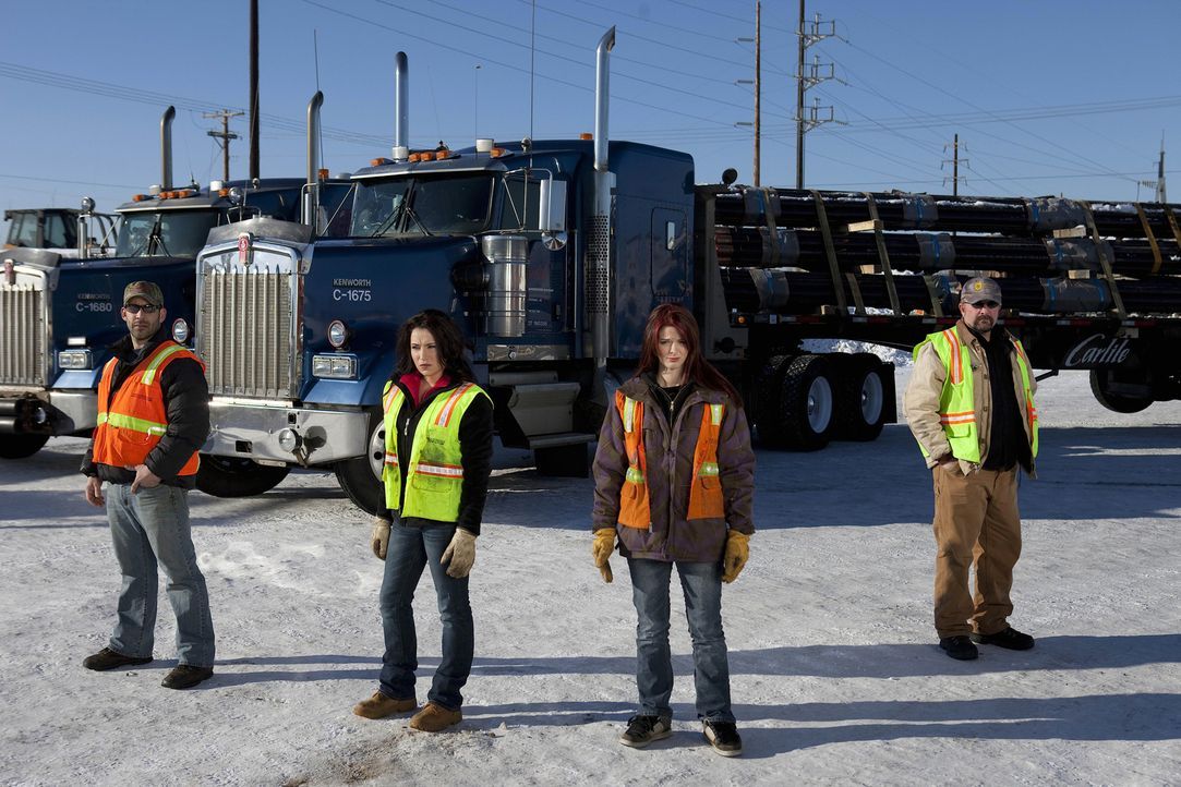 (5. Staffel) - Ein lebensgefährlicher Job: Die Ice Road Truckers trotzen Winterstürmen und der klirrenden Kälte Nordamerikas, um mit riskanten Trans... - Bildquelle: 2011 A&E Television Networks.   All Rights Reserved.