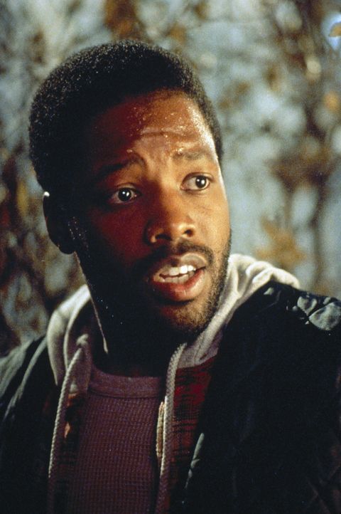 Seit einiger Zeit sucht der Vampir-Gehilfe Julius (Kadeem Hardison) verzweifelt nach einer Frau für Max, die ihm den notwendigen Stammhalter gebärt.... - Bildquelle: Paramount Pictures