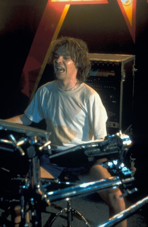 Wird der tragische Unfall von Rick Allen (Tat Whalley) die Band verändern? - Bildquelle: 2001 PARAMOUNT PICTURES