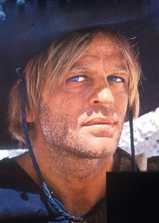 Wild (Klaus Kinski), der bucklige Bösewicht der Bande Indios, übernimmt gern die 'schmutzigen' Aufgaben ... - Bildquelle: United Artists