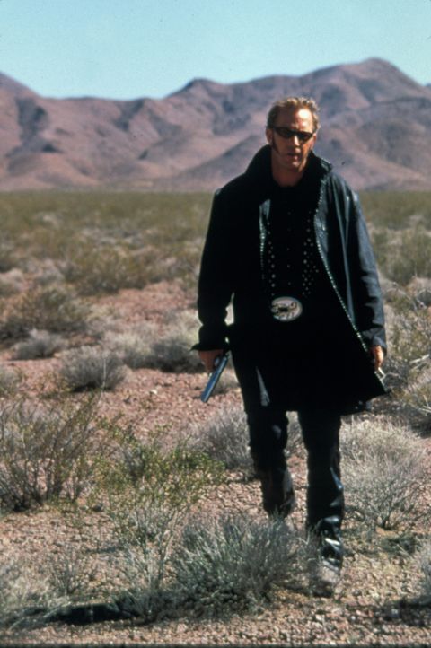 Bei der Umsetzung seines Lebensplans kennt Murphy (Kevin Costner) weder Freund noch Feind, sondern nur tot oder noch lebendig ... - Bildquelle: Francise Pictures