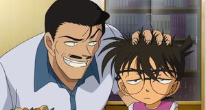 Kogoro Mori ärgert Conan