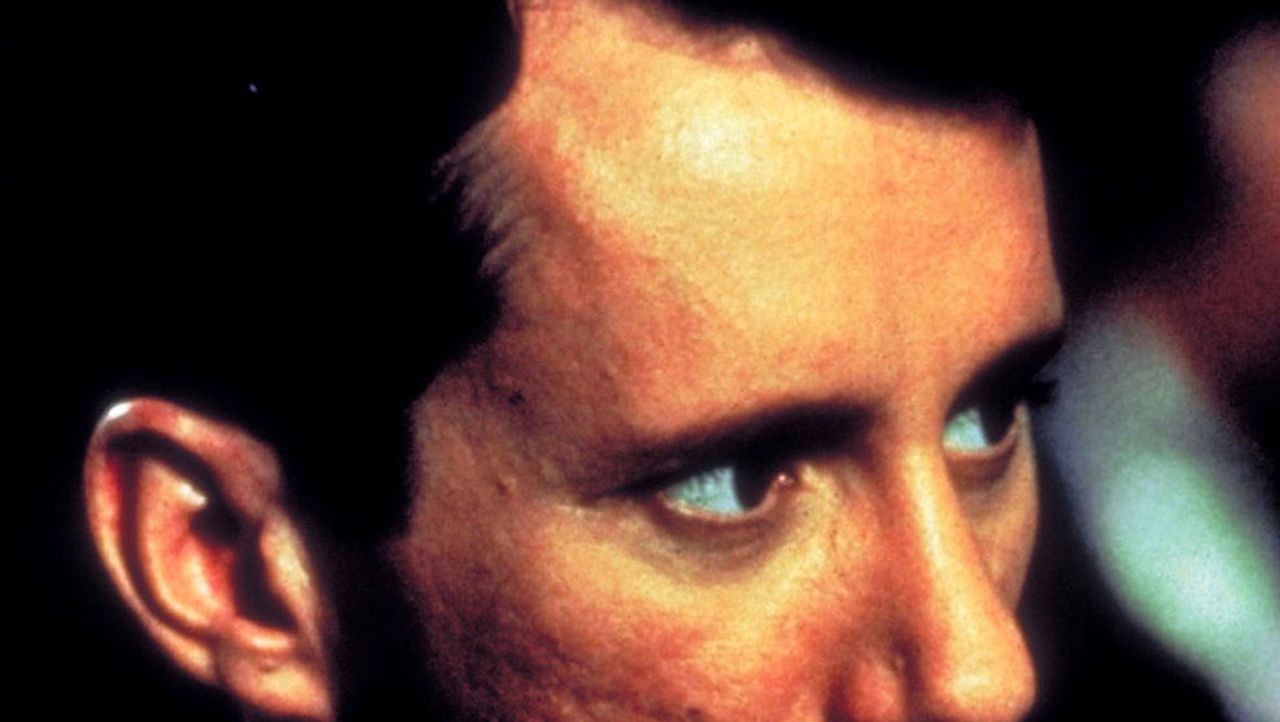 Im Amerika zur Zeit der Prohibition kämpft sich Max (James Woods), ein junger Einwanderer, verbissen nach oben ... - Bildquelle: Warner Bros.