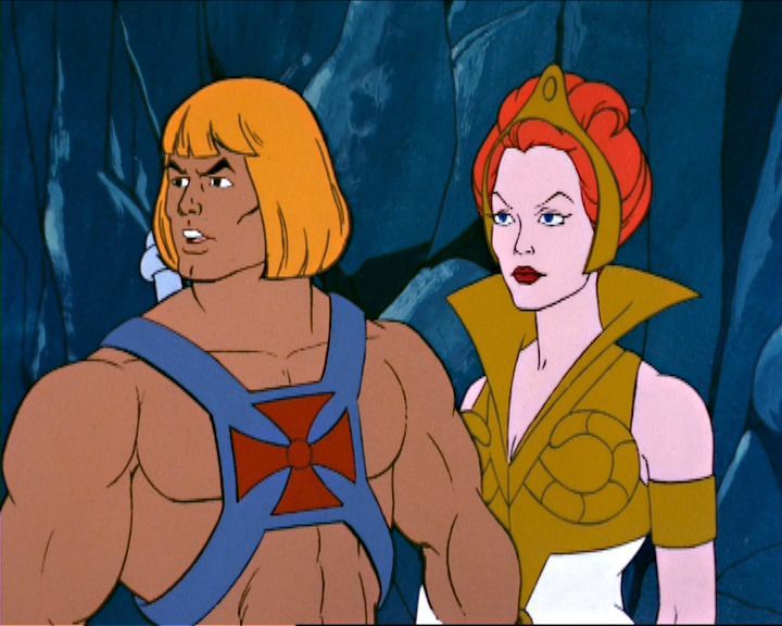 Prinz Adam kann sich mithilfe seines Schwertes in den mächtigen Krieger He-M... - Bildquelle: Masters of the Universe and associated trademarks and trade dress are owned by, and used under license from, Mattel; © 1983 Mattel. Under License to Classic Media. He-Man and the Masters of the Universe. All Rights Reserved.