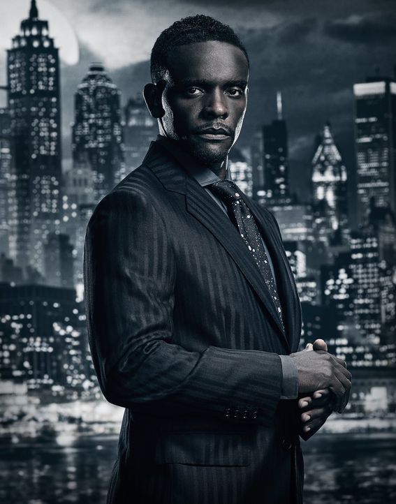(4. Staffel) - Beteiligt sich an dem Aufstieg eines neuen Helden für Gotham: Lucius (Chris Chalk) ... - Bildquelle: 2017 Warner Bros.