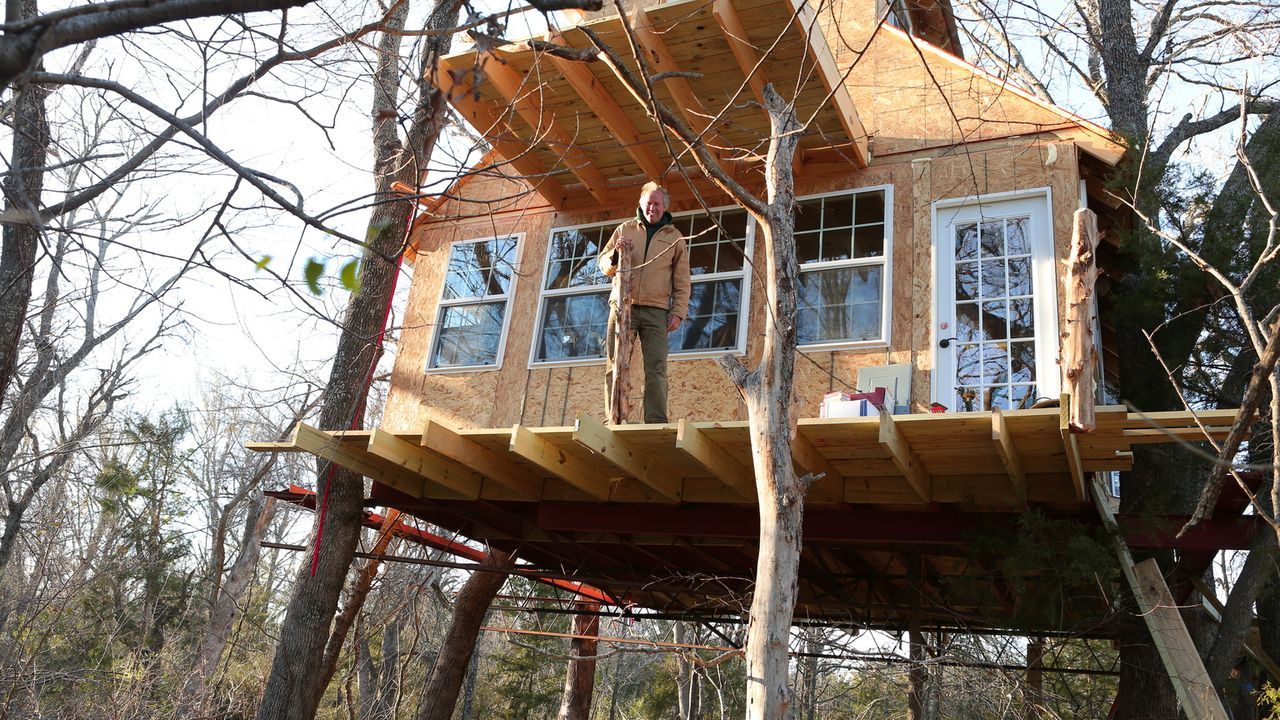 Baumhaus-Profi B'fer und seine Treehouse Guys reisen durchs Land, um Naturliebhabern maßgeschneiderte Baumhäuser zu bauen. - Bildquelle: 2015, DIY Network/Scripps Networks, LLC. All Rights Reserved.