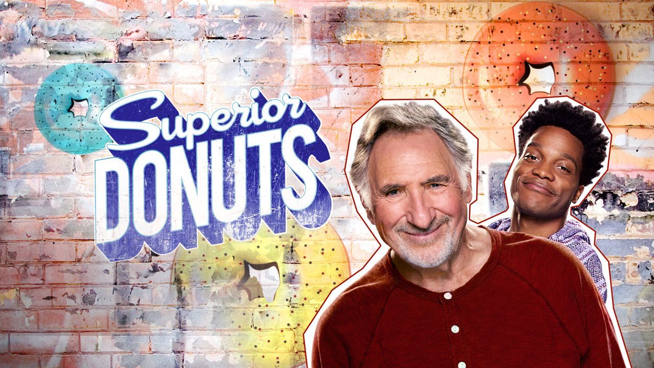 (2. Staffel) - Superior Donuts - Artwork - Bildquelle: 2016 CBS Broadcasting, Inc. All Rights Reserved.