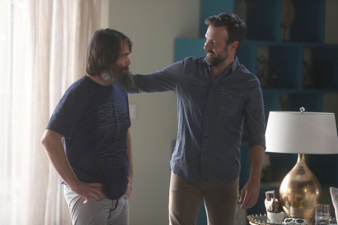 Das Verhältnis zwischen Tandy (Will Forte, l.) und seinem charmanten und anscheinend perfekten Bruder Mike (Jason Sudeikis, r.) ist mehr als angespa... - Bildquelle: 2015-2016 Fox and its related entities.  All rights reserved.