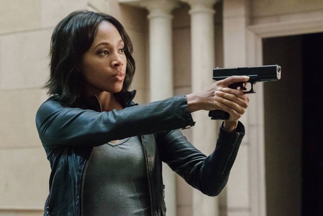 Abbie (Nicole Beharie) bekommt ein spezielles Jobangebot und muss ihrem Chef plötzlich Rede und Antwort stehen ... - Bildquelle: 2015-2016 Fox and its related entities.  All rights reserved.