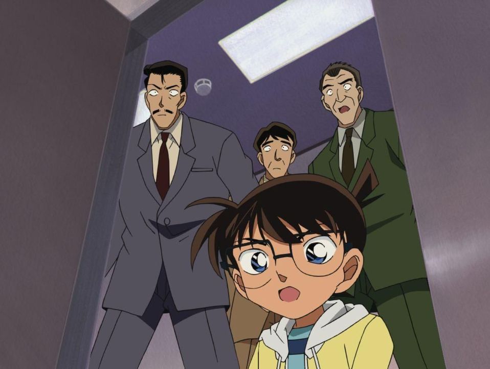 Mal wieder geht der Leihwagen der Familie mitten im Nirgendwo kaputt. Glückl... - Bildquelle: © Gosho Aoyama / Shogakukan, YTV, TMS 1996