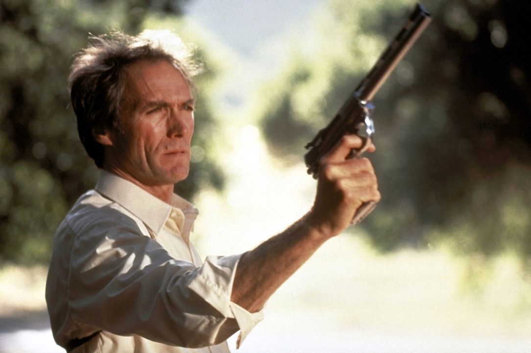 Der Gnadenlose: Inspektor Callahan (Clint Eastwood) ... - Bildquelle: Warner Bros.