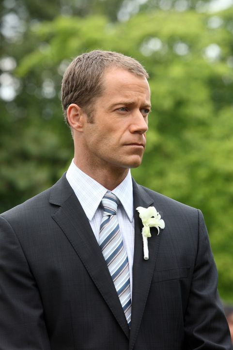 Erlebt den wohl schrecklichsten Tag immer und immer wieder: Carter (Colin Ferguson) ... - Bildquelle: Universal Television