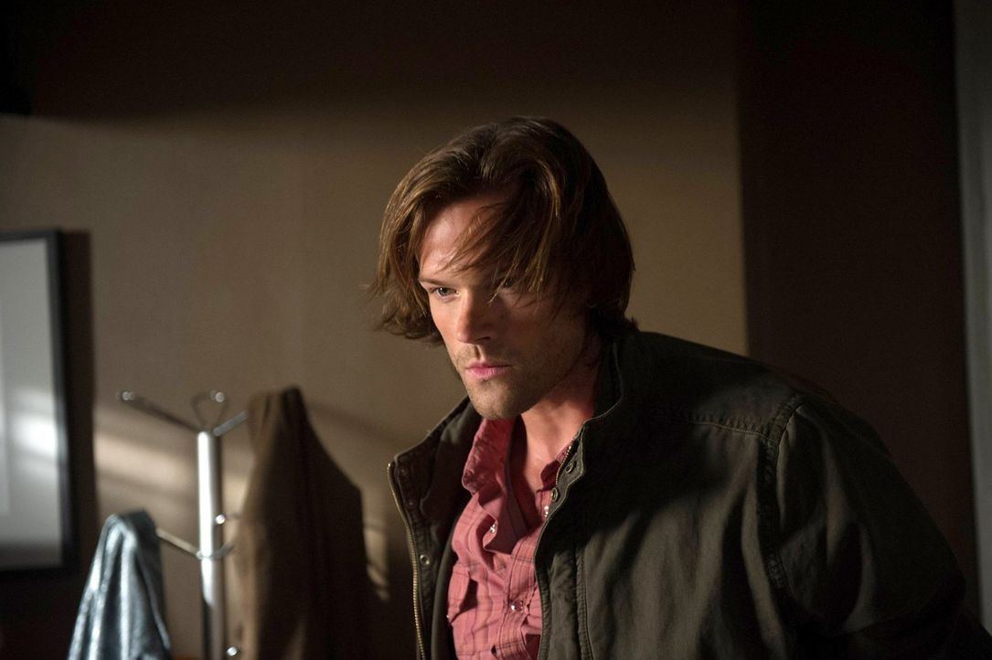 Sam (Jared Padalecki) geht es immer besser, doch Ezekiel scheint ebenfalls wieder zu Kräften zu kommen ... - Bildquelle: 2013 Warner Brothers