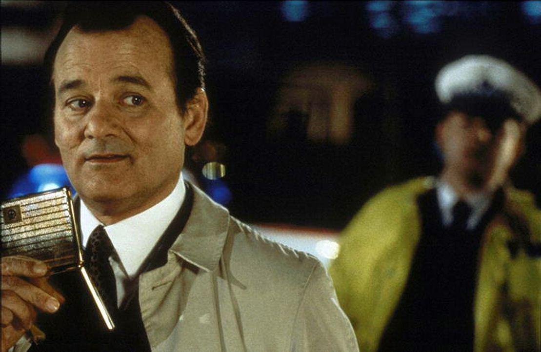 Der naive Wally Ritchie (Bill Murray) glaubt, das Mitglied eines experimentellen Theaterensembles zu sein, das im nächtlichen London ein Live-Stück... - Bildquelle: Warner Bros.