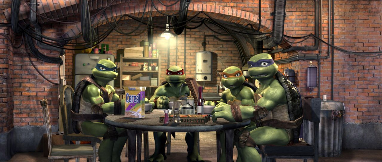 Die mutierten, sprechenden Schildkröten mit den italienischen Namen: Leonardo (l.), Raphael (2. v. l.), Michelangelo (2. v. r.) und Donatello (r.) e... - Bildquelle: TOBIS Filmkunst GmbH