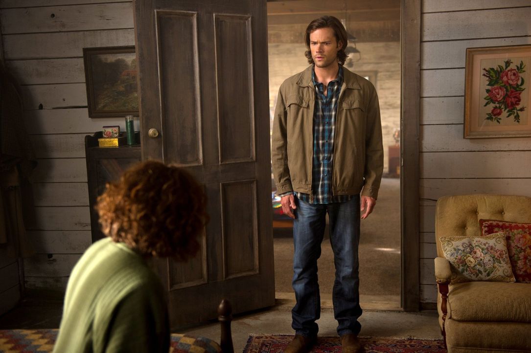 Bei einer Geisterjagd bekommt Sam (Jared Padalecki) einen Einblick in einen Lebensabschnitt seines Bruders, den er vorher überhaupt nicht kannte ... - Bildquelle: 2013 Warner Brothers