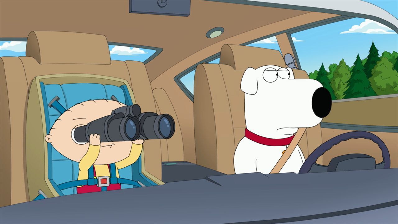 Jagen einen Doppelgänger: Stewie (l.) und Brian (r.) ... - Bildquelle: 2013 Twentieth Century Fox Film Corporation. All rights reserved.