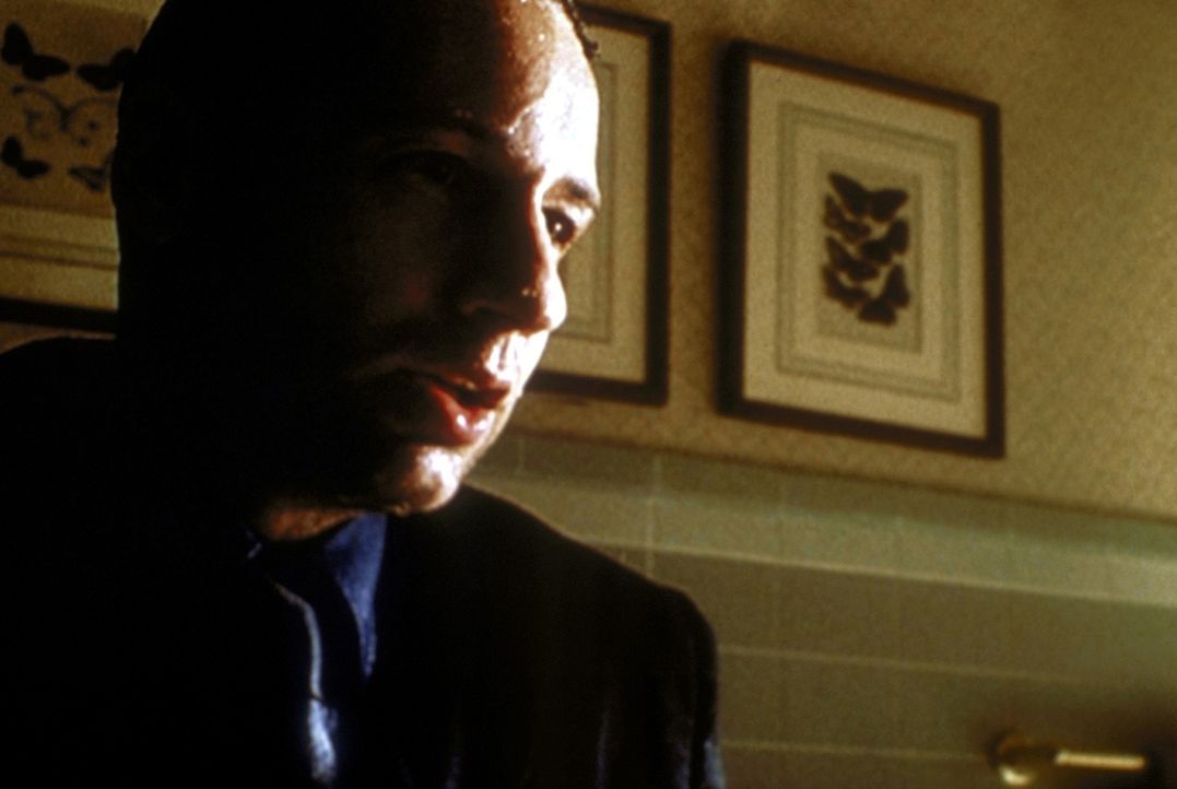Fast wäre Mulder (David Duchovny) von einem Monster ertränkt worden, das von einer eifersüchtigen Frau heraufbeschworen wurde. - Bildquelle: TM +   2000 Twentieth Century Fox Film Corporation. All Rights Reserved.