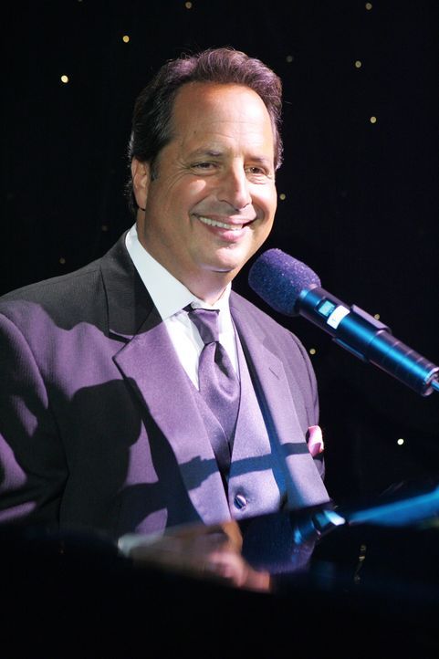 Obwohl Archie (Jon Lovitz) den Sieg davon getragen hat, ist Charlie auf seine eigne Art der Gewinner ... - Bildquelle: Warner Brothers Entertainment Inc.