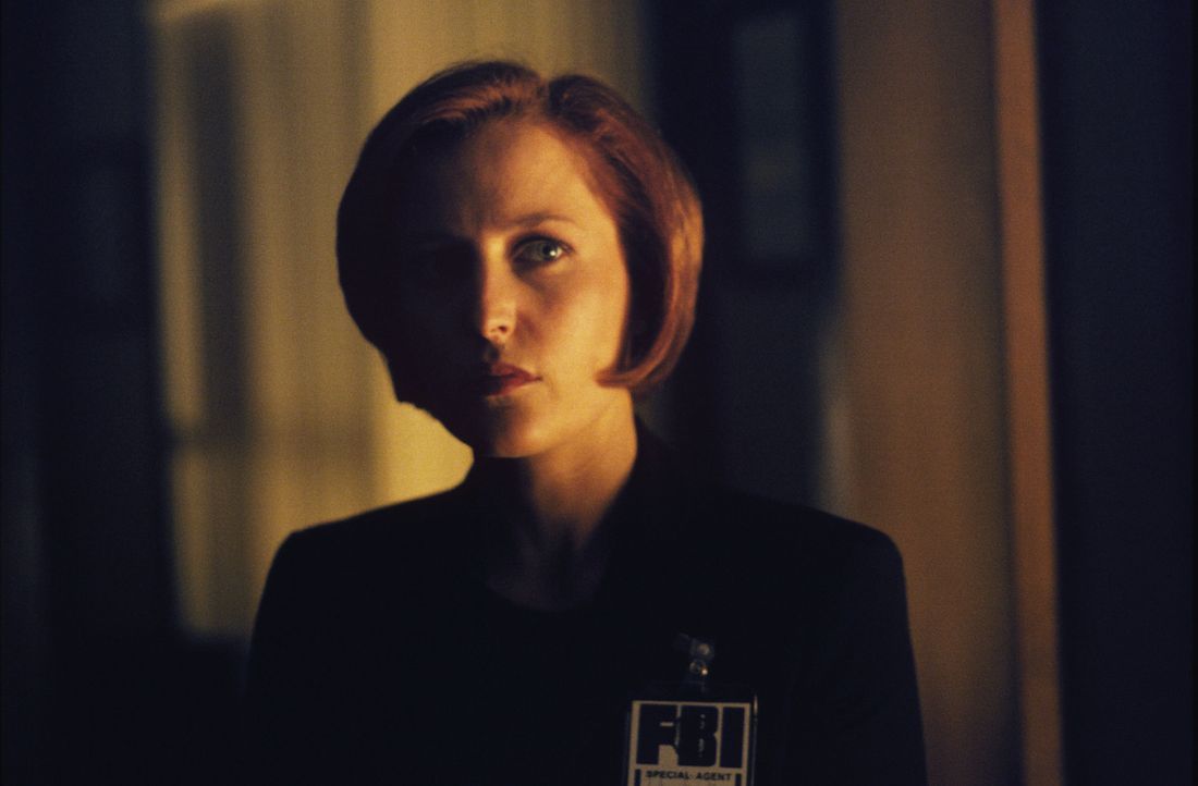 Скалли кид. Джиллиан Андерсон. Dana Scully. Gillian Anderson x files. X files Dana Scully.