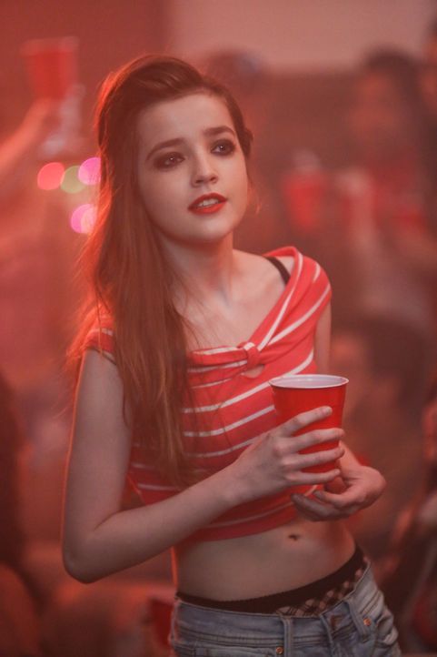 Ali (Makenna James) weiß, wie man mit den Jungs spielt. Sie hat Chip sofort den Kopf verdreht ... - Bildquelle: 2017 Fox and its related entities. All rights reserved.