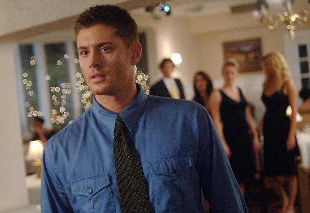 Mysteriös: Dean (Jensen Ackles) wird von einem Dschinn attackiert und in eine Welt befördert, in der seine Mutter lebt ... - Bildquelle: Warner Bros. Television