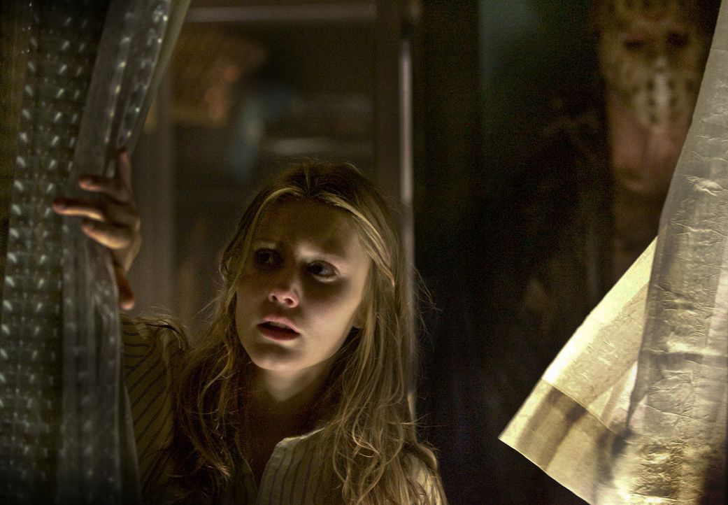 Im Visier eines eiskalten Killers: Bree (Julianna Guill) ... - Bildquelle: 2011 BY PARAMOUNT PICTURES. ALL RIGHTS RESERVED.