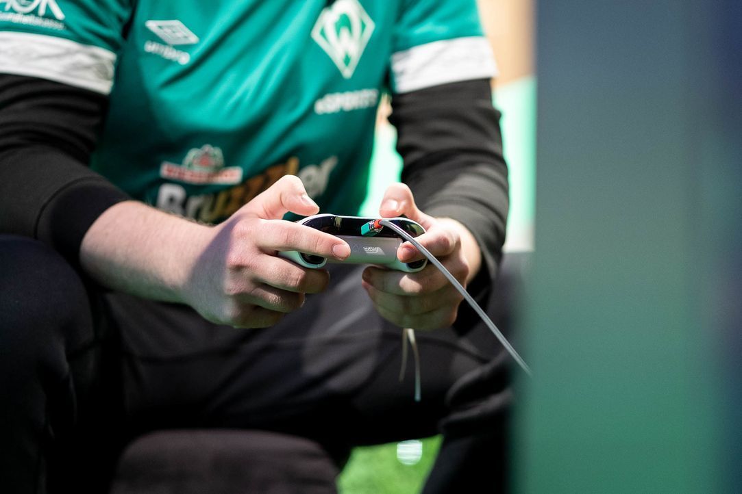 ran eSports: FIFA 20 - Virtual Bundesliga Spieltag 9 Live - Bildquelle: Patrick Tiedtke 2019 DFL Deutsche Fußball Liga GmbH / Patrick Tiedtke