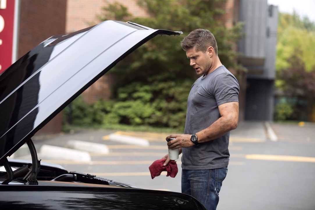 Als Dean (Jensen Ackles) einen neuen Fall aufspürt, ahnt er nicht, dass dieser ihn und Sam auf verschiedene Art und Weisen vor Herausforderungen ste... - Bildquelle: 2016 Warner Brothers