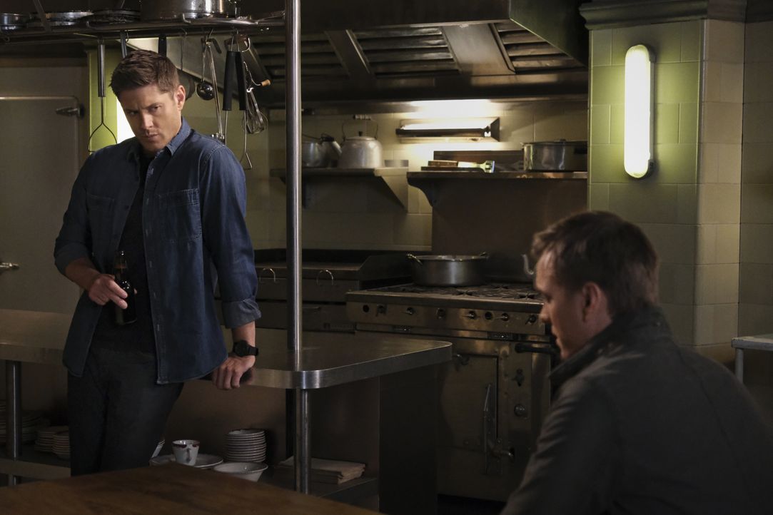 Dean Winchester (Jensen Ackles, l.); Michael (Jake Abel, r.) - Bildquelle: © 2019 The CW Network, LLC. All Rights Reserved.