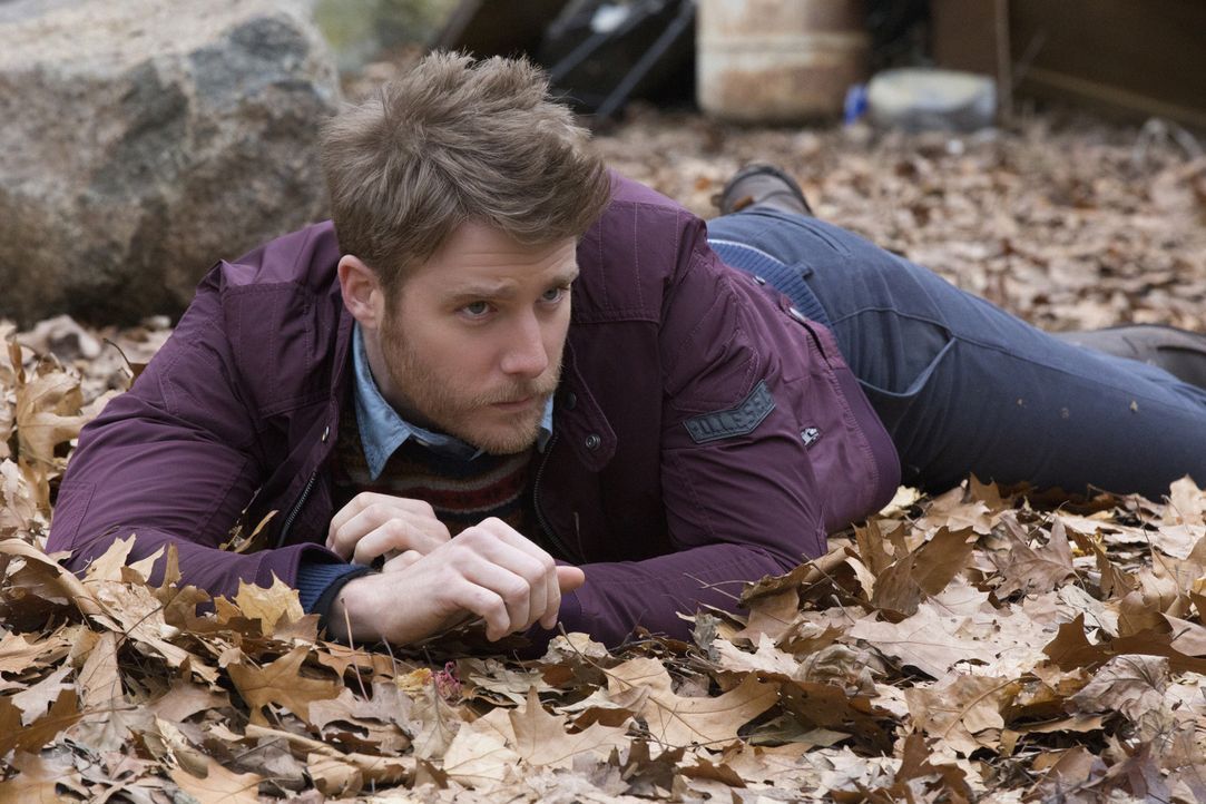 Sands geht gegen Brian (Jake McDorman) vor, um so seine neue Initiative erfolgreich durchzuführen ... - Bildquelle: Paul Sarkis 2016 CBS Broadcasting, Inc. All Rights Reserved