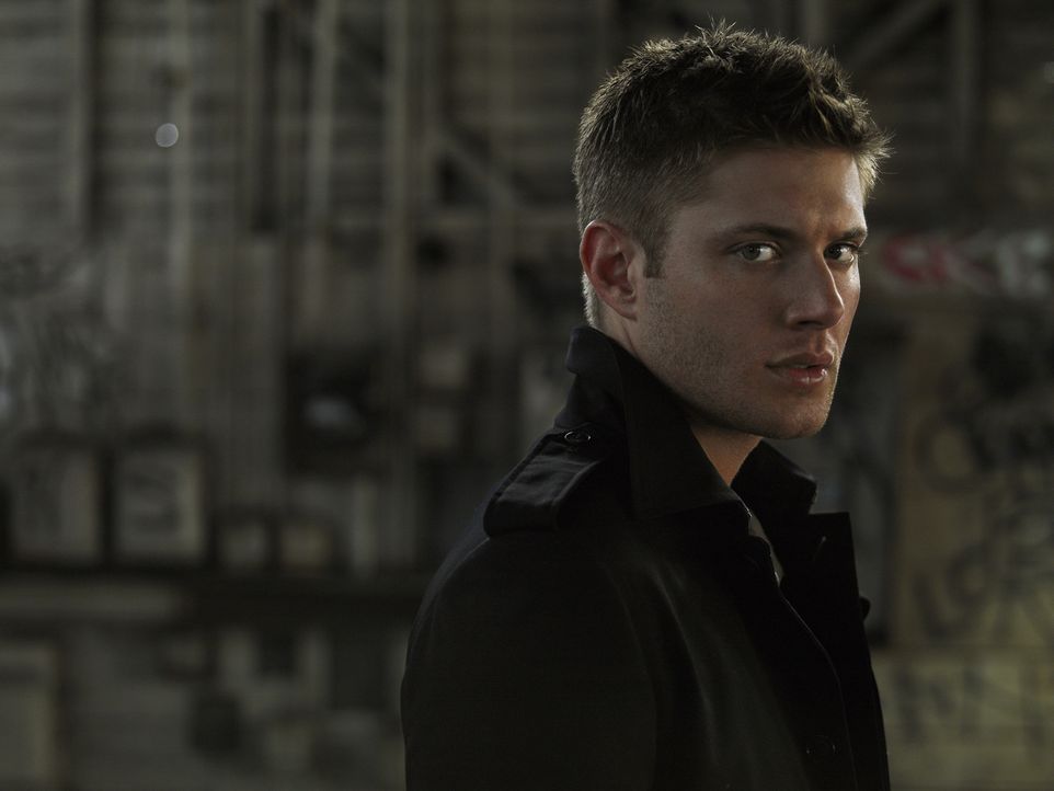 (2. Staffel) - Auf der Suche nach Übernatürlichem: Dean (Jensen Ackles) ... - Bildquelle: Warner Bros. Television
