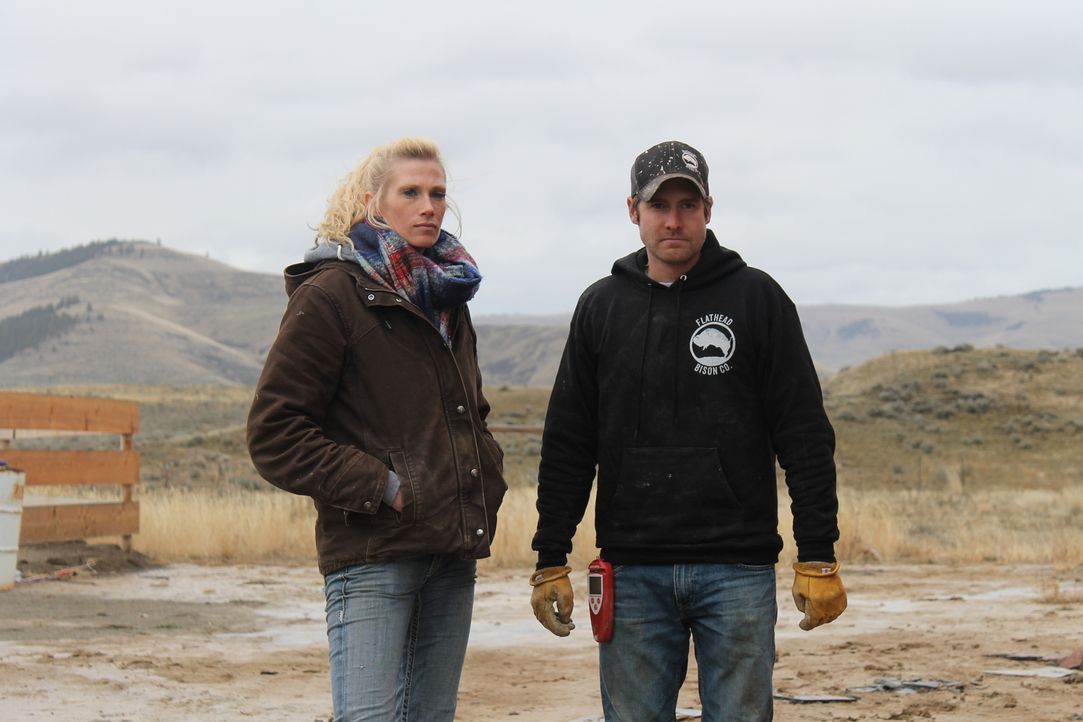 Die nächsten Nachbarn sind weit entfernt, dennoch wollen die Smiths gemeinsam mit Töchterchen Syndi in der Wildnis Montanas leben. Doch wissen sie w... - Bildquelle: 2016,DIY Network/Scripps Networks, LLC. All Rights Reserved