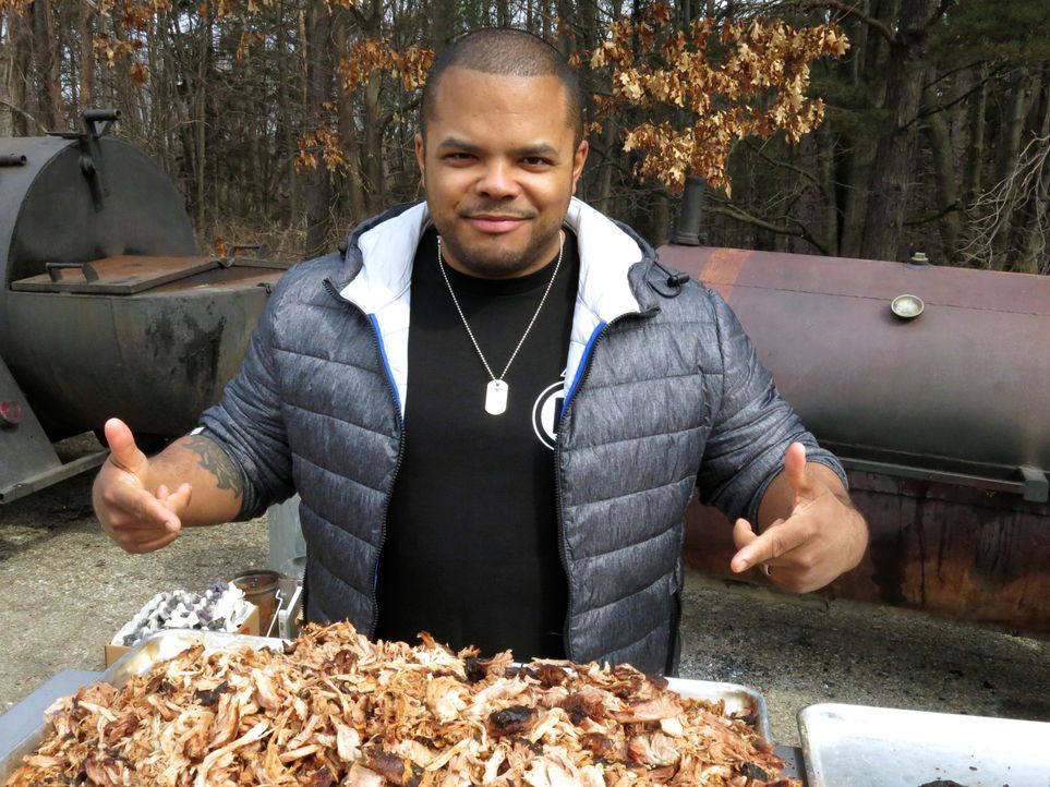 Roger Mooking - Bildquelle: 2015, Cooking Channel, LLC. All Rights Reserved.