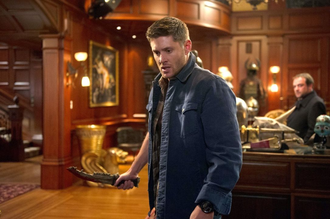 Wusste Crowley bereits, was die erste Klinge mit Dean (Jensen Ackles) anstellen wird? - Bildquelle: 2013 Warner Brothers
