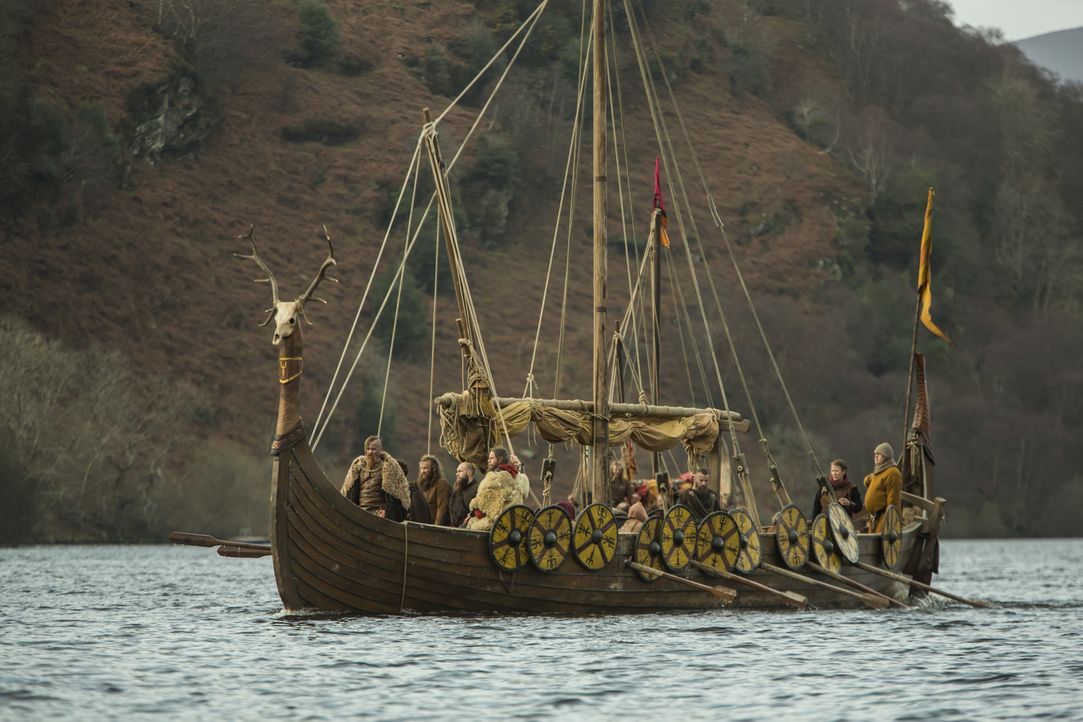 Nach Ragnars Tod will Bjorn zurück nach Kattegat segeln, um die Blutrache zu planen ... - Bildquelle: 2016 TM PRODUCTIONS LIMITED / T5 VIKINGS III PRODUCTIONS INC. ALL RIGHTS RESERVED.