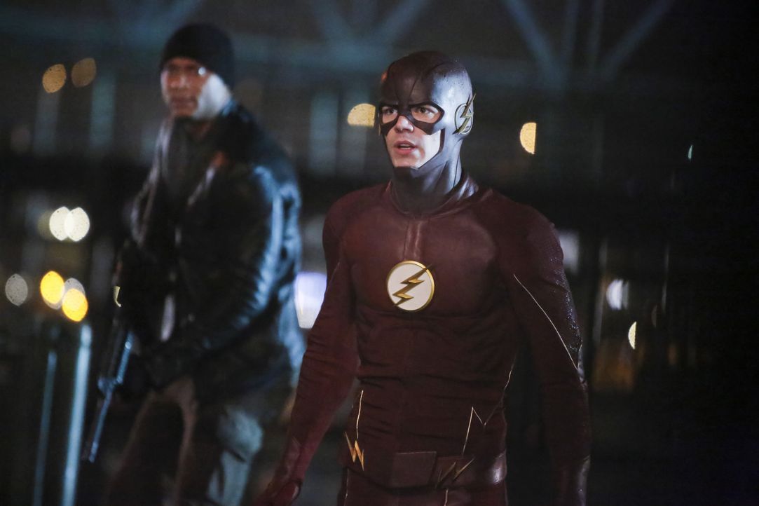 Ausgerechnet als King Shark nach Central City zurückkehrt, um Barry alias The Flash (Grant Gustin) zu töten, fällt der schnellste Mann der Welt in e... - Bildquelle: Warner Bros. Entertainment, Inc.
