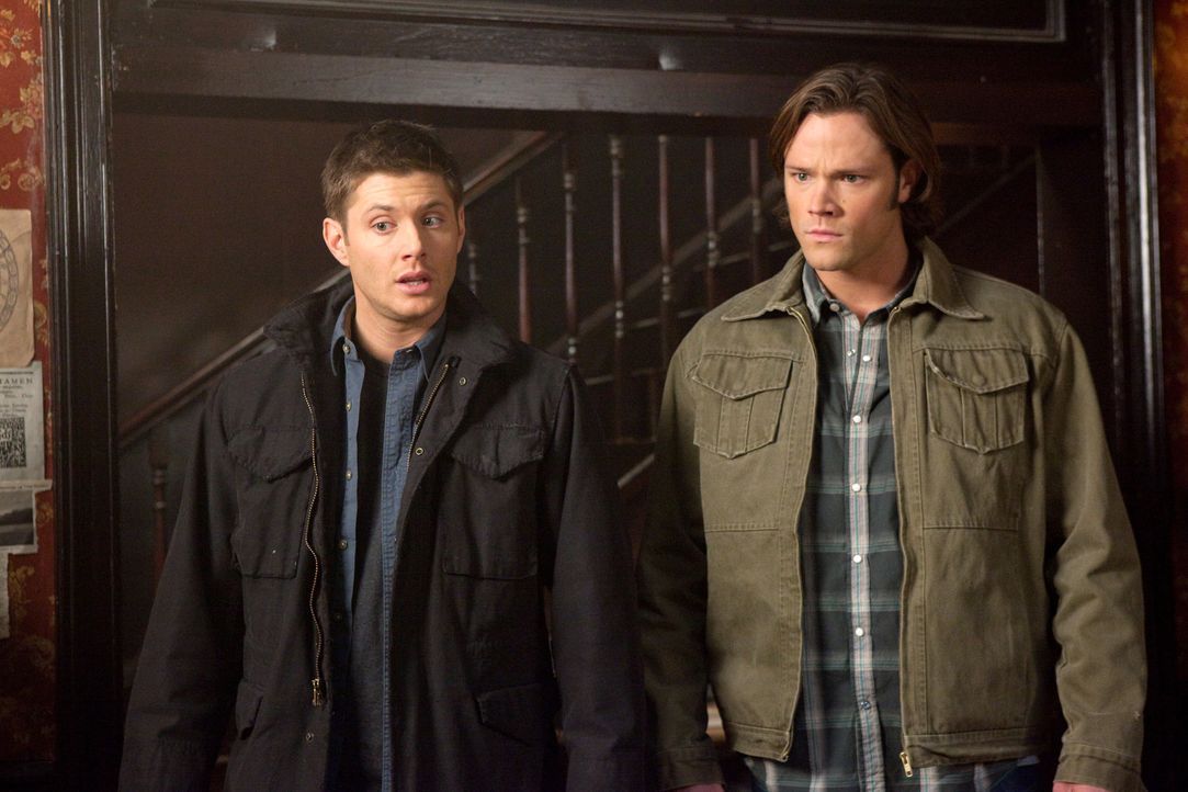 Der Kampf gegen das Böse geht weiter: Dean (Jensen Ackles, l.) und Sam (Jared Padalecki, r.) ... - Bildquelle: Warner Brothers