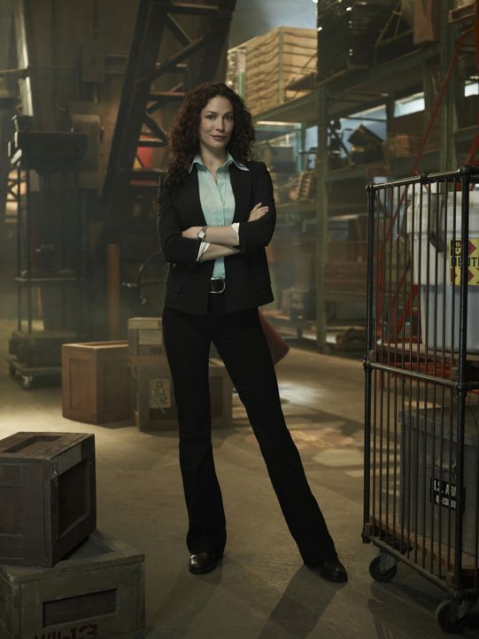 Myka Bering (Joanne Kelly) ist stets vernünftig, gut organisiert und befolgt eisern die Regeln. Deshalb ist sie auch so gut in ihrem Job als Agentin... - Bildquelle: Justin Stephens SCI FI Channel