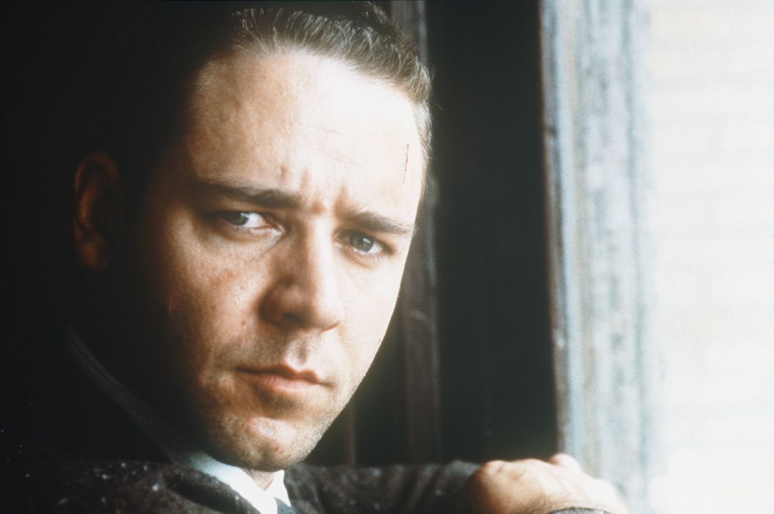 Detektiv Bud White (Russel Crowe) entdeckt innerhalb des LAPD einen Sumpf aus Korruption und Mord ... - Bildquelle: Warner Bros.