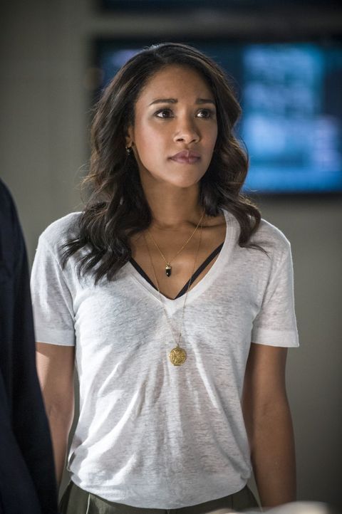 Iris (Candice Patton) versucht alles, um Barry davon zu überzeugen, dass er nicht alleine gegen das Böse in den Krieg ziehen muss ... - Bildquelle: 2015 Warner Brothers.