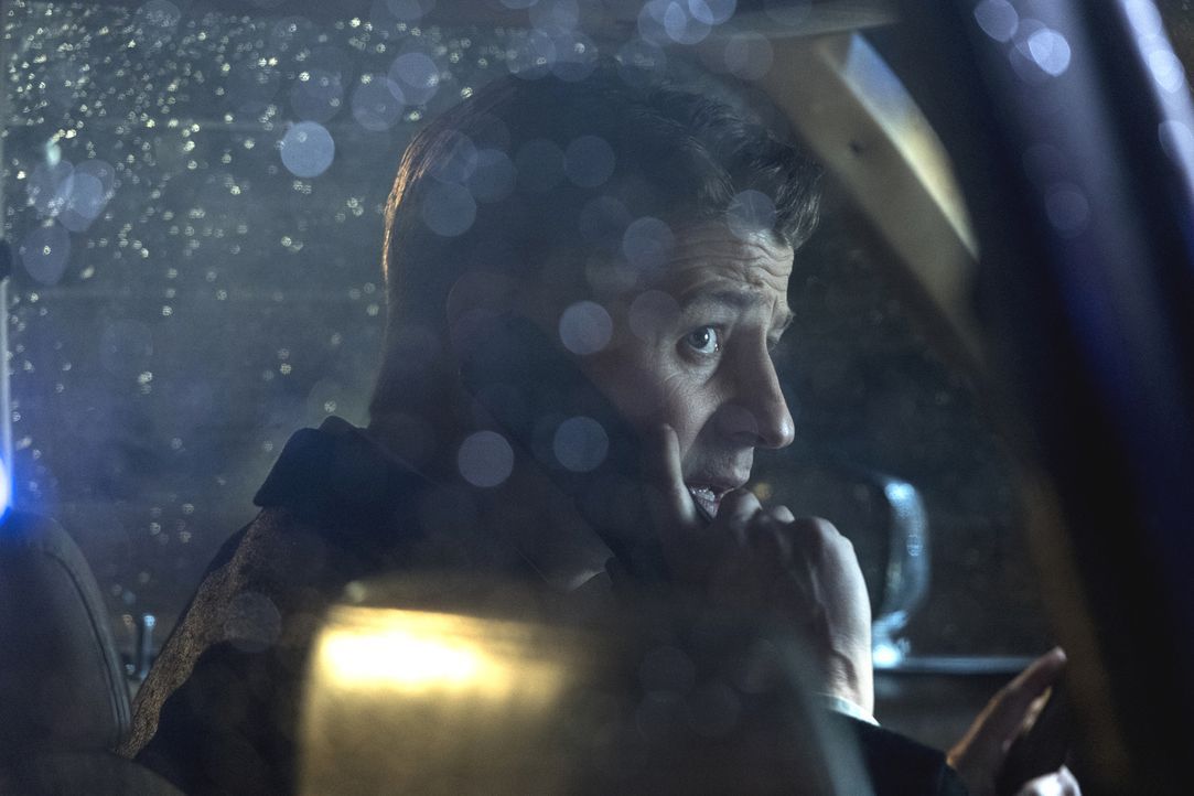 Als einige Insassen der Arkham Anstalt einen Ausbruch planen, muss Gordon (Ben McKenzie) schnell handeln, um Schlimmes zu verhindern ... - Bildquelle: 2017 Warner Bros.