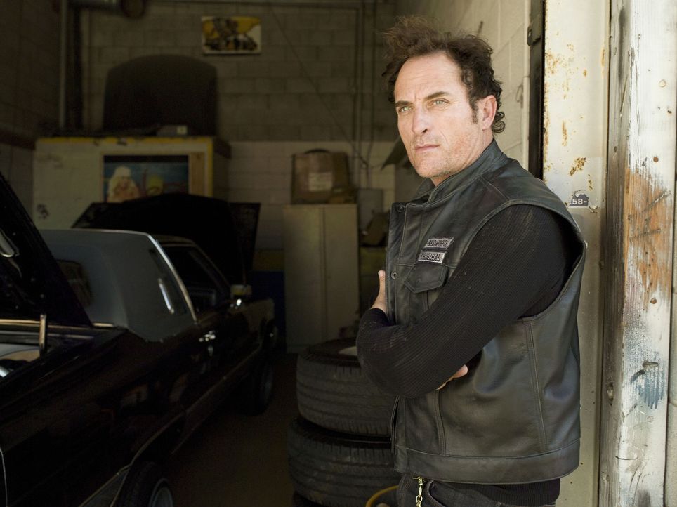 (1. Staffel) - Alex "Tig" Trager (Kim Coates) ist das brutalste Mitglied der "Sons of Anarchy". Immer wieder müssen ihn die anderen ausbremsen ... - Bildquelle: 2008 FX Networks, LLC. All rights reserved.